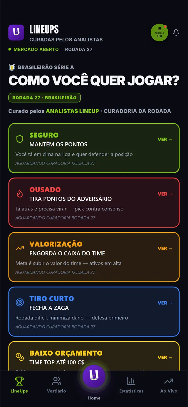 Tela LineUps do app com as cinco sugestões de escalação publicadas